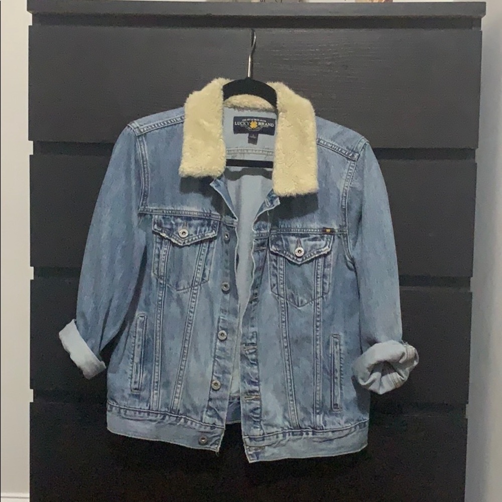 Lucky Brand Jean Jacket with Faux Fur large